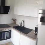 Appartement Centre-Ville Avec Terrasse