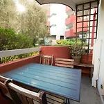 Le Camarguais - Terrasse Et Parking