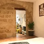 Super Appart T2 - Historic Center - Idealement Situe