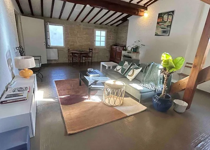 Beautiful Apartment In The Middle Of Town