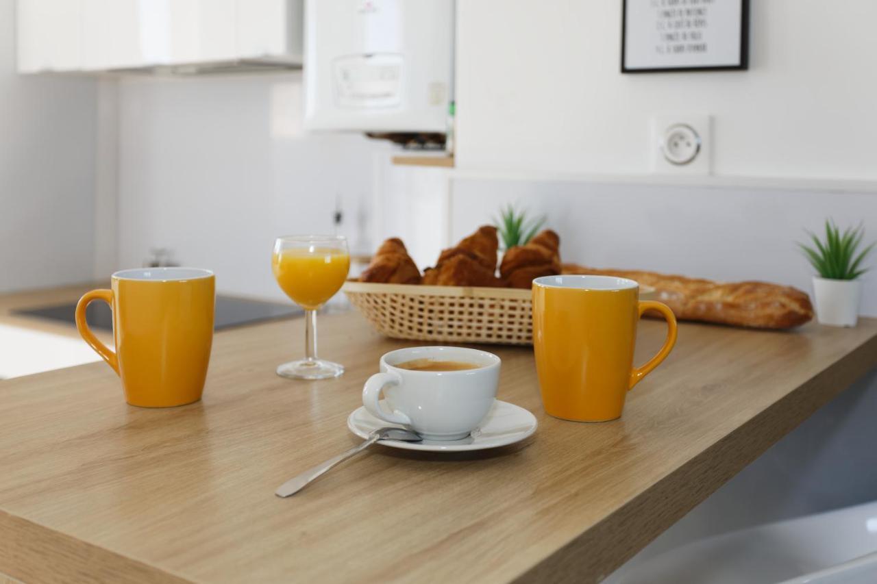 Smile Home: Panoramic Views & Sunny Terrace Oasis Apartment Montpellier