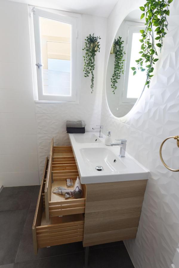Smile Home: Panoramic Views & Sunny Terrace Oasis Montpellier