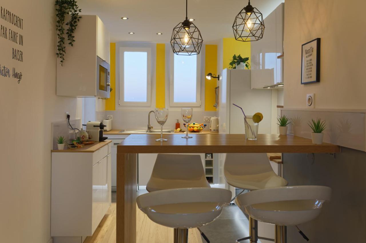 Smile Home: Panoramic Views & Sunny Terrace Oasis
