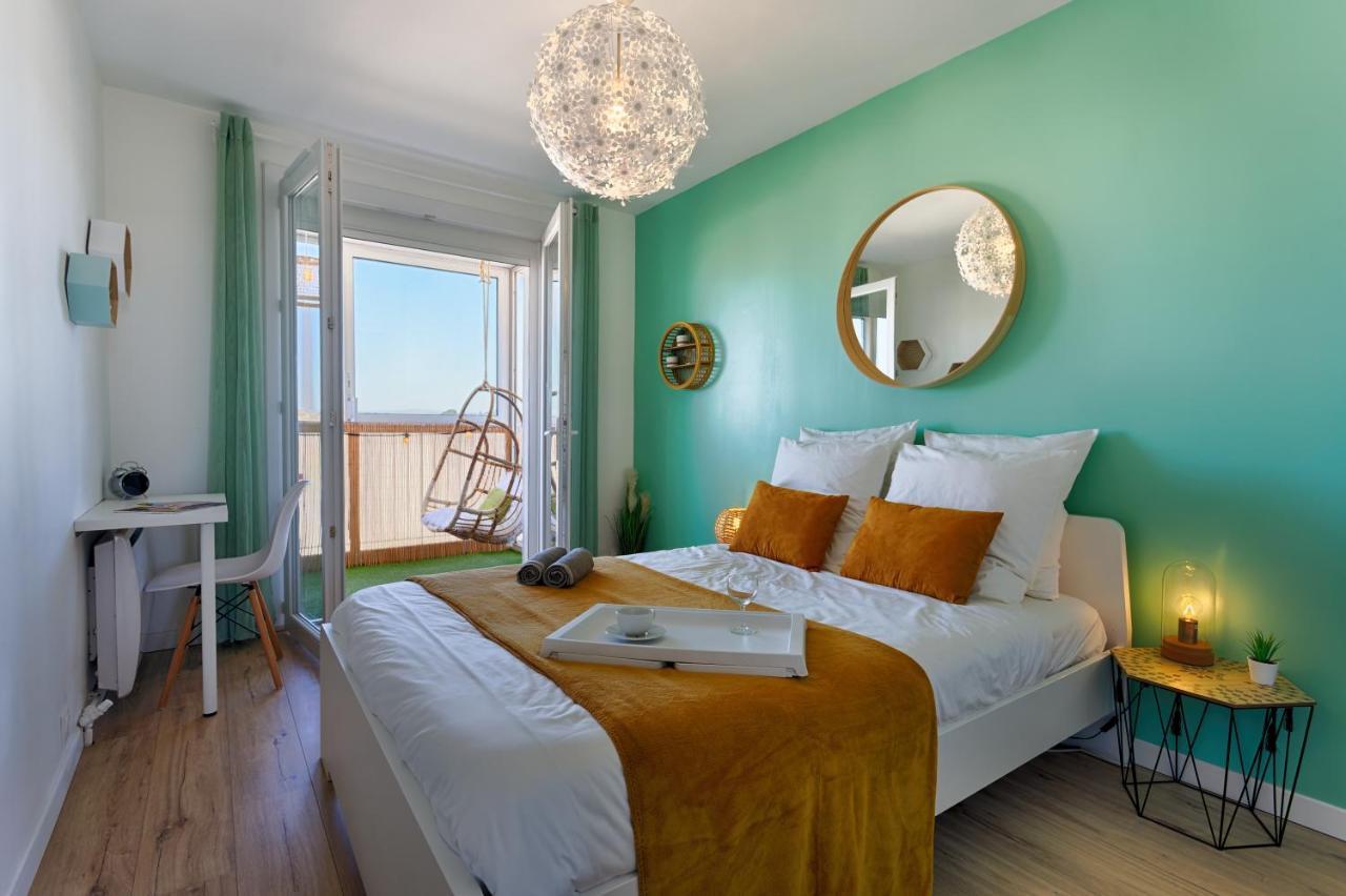 Smile Home: Panoramic Views & Sunny Terrace Oasis