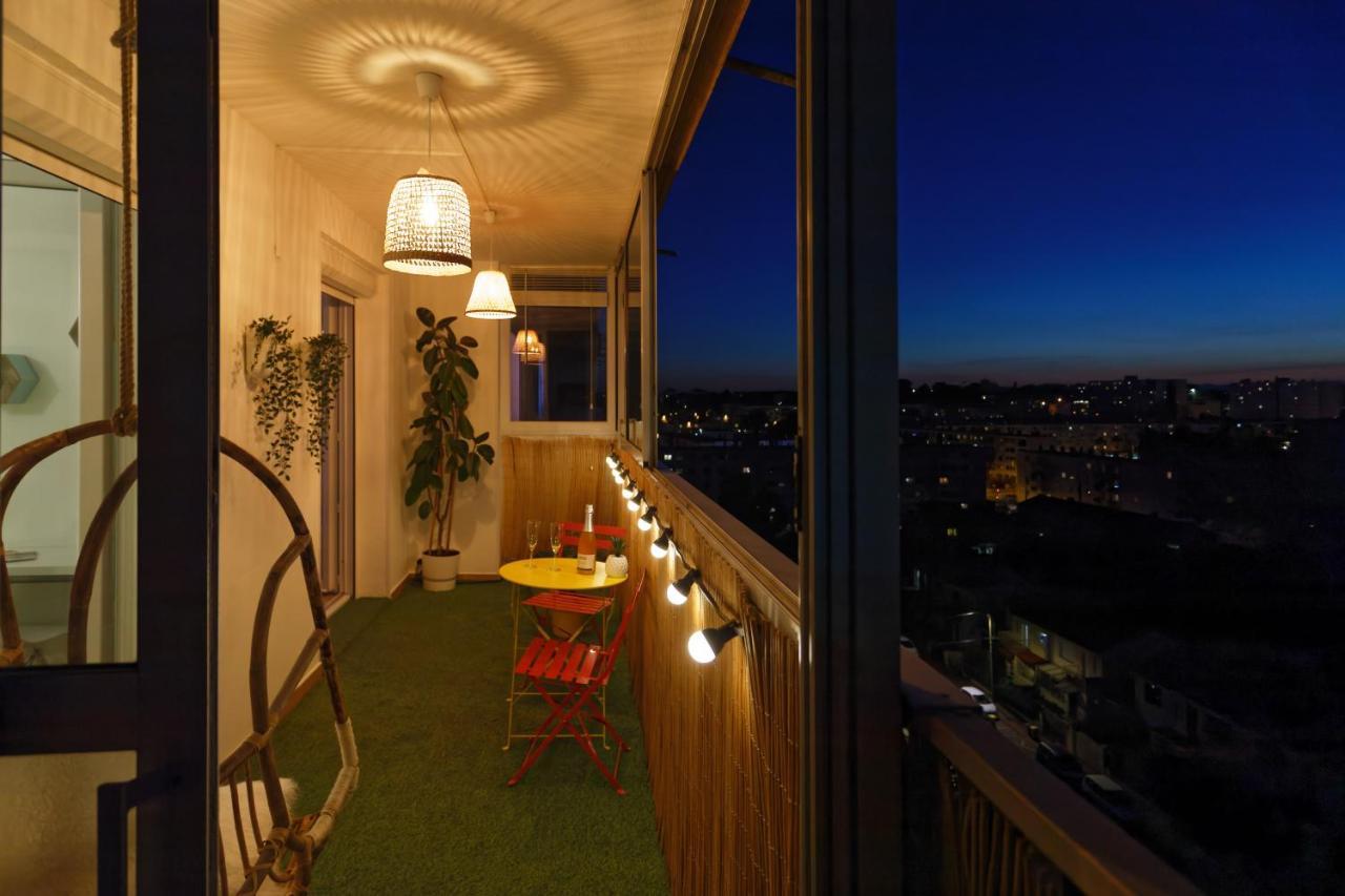 Smile Home: Panoramic Views & Sunny Terrace Oasis *