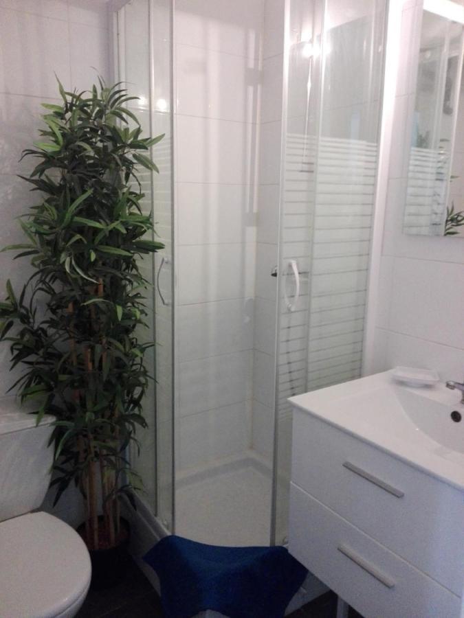 Studio Moliere Apartment *