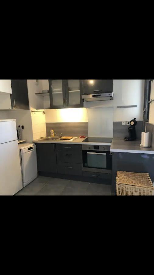 F2 50 M2 Avec Place De Parking En Ss Privative Et Clim Chambre Montpellier
