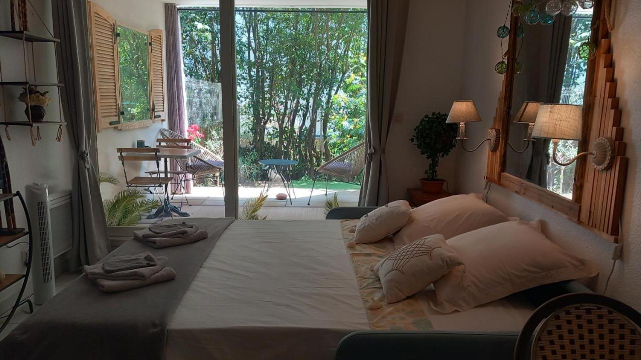 Studio La Boheme Wifi ,fibre, Garage Prive, Jardinet. Rdc. Tram L1 A 400 M Montpellier