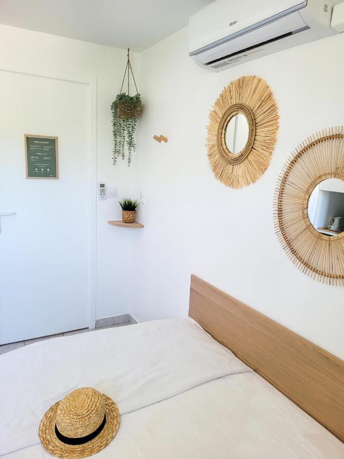 Appartement Climatisee Lit Double - Proche Tram & Centre