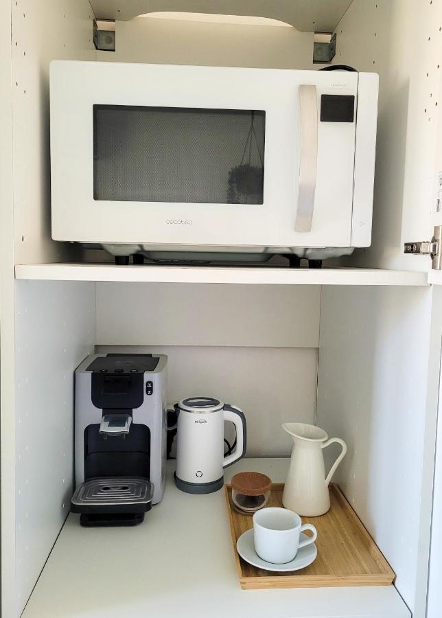 Appartement Climatisee Lit Double - Proche Tram & Centre *