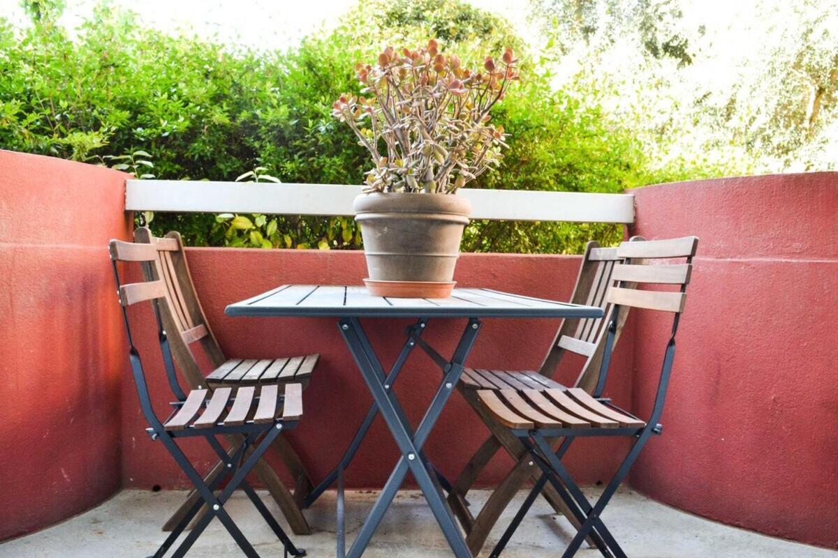 Le Camarguais - Terrasse Et Parking Montpellier