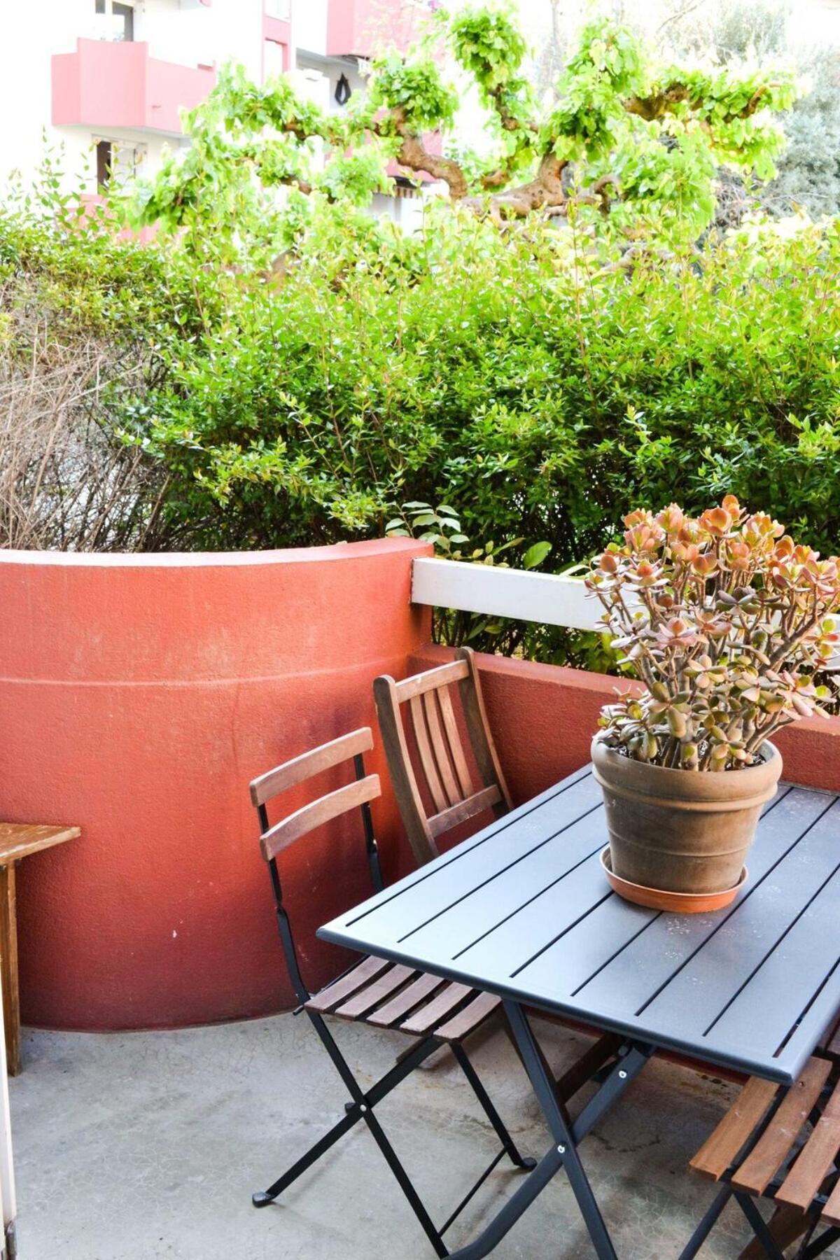 Le Camarguais - Terrasse Et Parking Montpellier