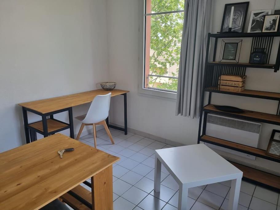 Sur Les Rives Du Lez Locairbi Apartment