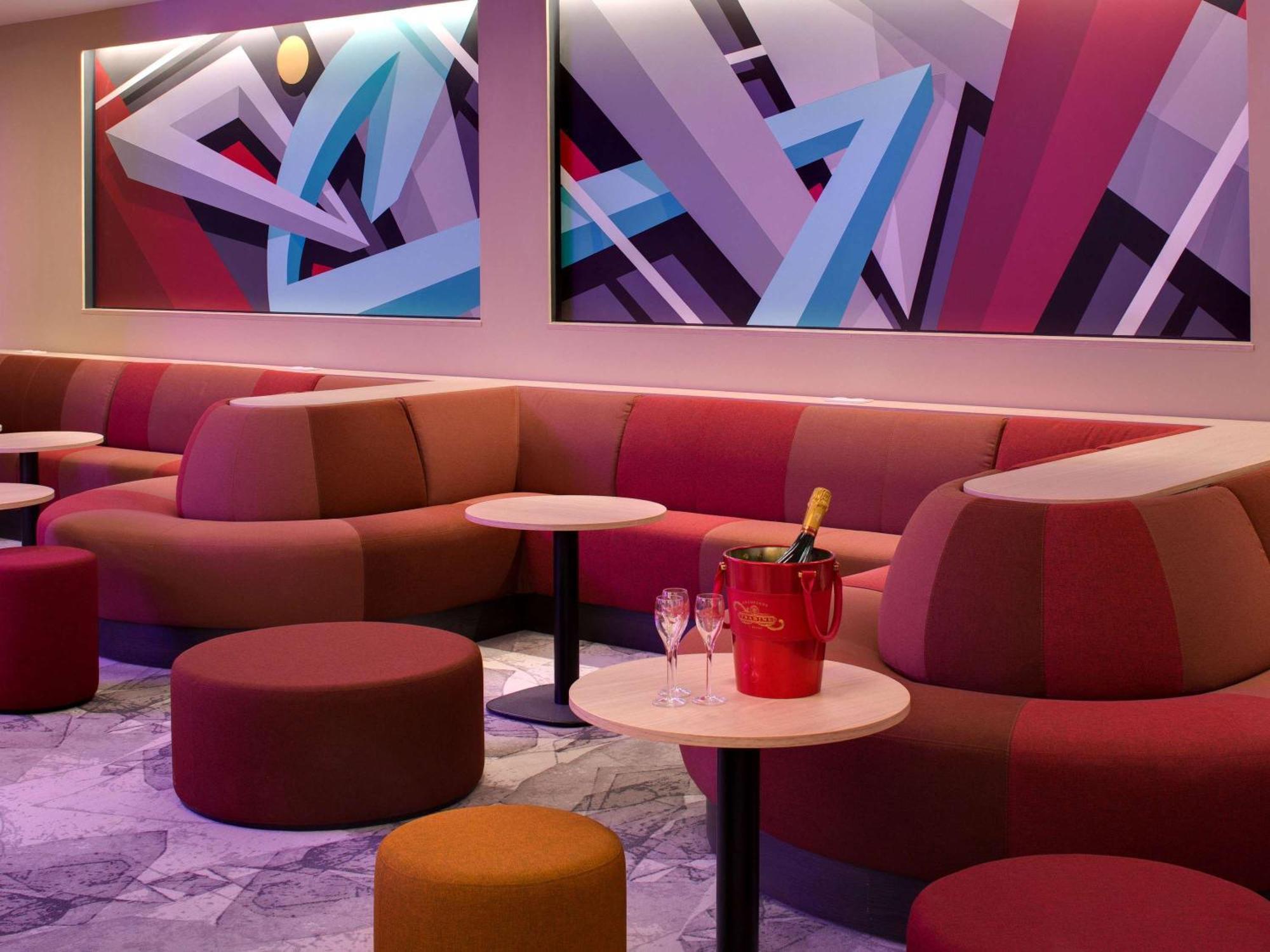 Hotel Mercure Centre Comedie 4*