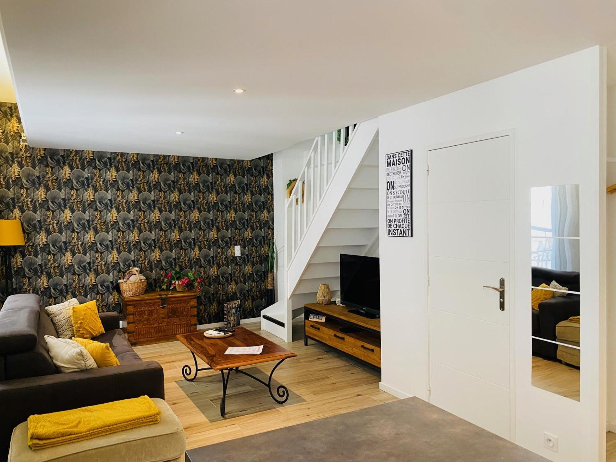 Apartment Douillet Et Coquet Climatise - Parking Prive Gratuit - Centre *