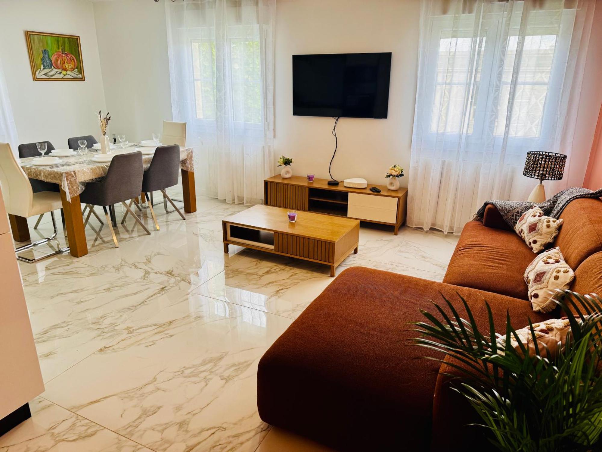 Trigone Premium 4 Stars Montpellier