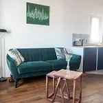 Laurene - Montpellier Centre - Gare St Roch - Hh