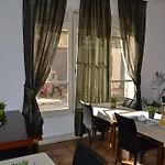 Hotel De Paris