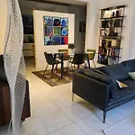 Suite Independante Avec 1 Chambre Et 1 Bureau