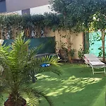 Montpellier, Magnifique T2 Cosy Avec Jardin