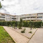 Superbe Appartement T3 Avec Piscine
