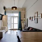 Sleep In Montpellier, Louise, Centre, Gare, 2 Ch, Tram St-Denis