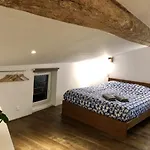 Laurene - Montpellier Centre - Gare St Roch - Hh