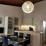 Bel Appartement Dans Le Centre Historique De Montpellier
