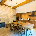 Atelier Ecusson - Premiere Conciergerie