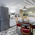 Le Theatre - Appartement Spacieux, Centre Ville & Calme