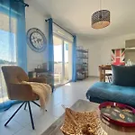 Bright Apartment With Balcony