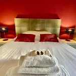 L\' Antigone - Air Conditioning Wifi And Parking!