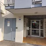 T2 Montpellier Plein Sud Clim Wifi Terrasse De 16M2