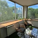 Aesthetics - 2 Bedrooms And Secure Parking!