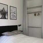 Sleep In Montpellier, Cosy, Central, 5 Ch, 10P, Tram L1, 2,3 & 4
