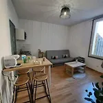 Logement Cosy Pour 4, Wifi, Centre Ville Montpellier