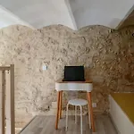 Studio Climatise Mezzanine Avec Parking