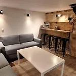 Sleep-In-Montpellier, Gaya, 6 Pers, Ecusson