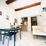 Charmant T2 37M2 - Agora Ecusson