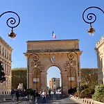 T2 Beaux Arts Parking Prive Gratuit