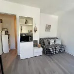 Le Reveur Au Bord Du Lez