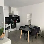 Modern And Cosy Apartment