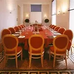 Park & Suites Village Montpellier Bionne