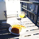 Au Petit Thai - T2 Avec Balcon - Montpellier Centre