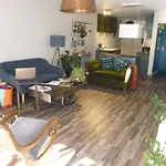 1 Chambre, 1 P\'Tit Dej\', 1 Sourire