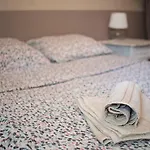 Appartement 2 Pieces Avec Jardin Beaux Arts