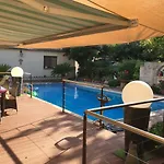 Loft, avec piscine privative, à 15 minutes à pied du centre ville