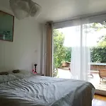 Grand Studio Avec Piscine