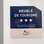 Suite Volupté classée 3 étoiles avec vue sur Jardins, Garage et Climatisation