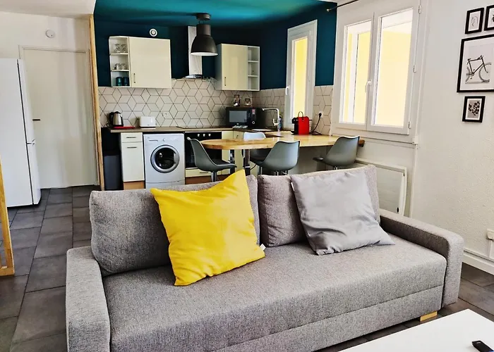 Suite 450 - T4 + 2 Terrasses + Parking